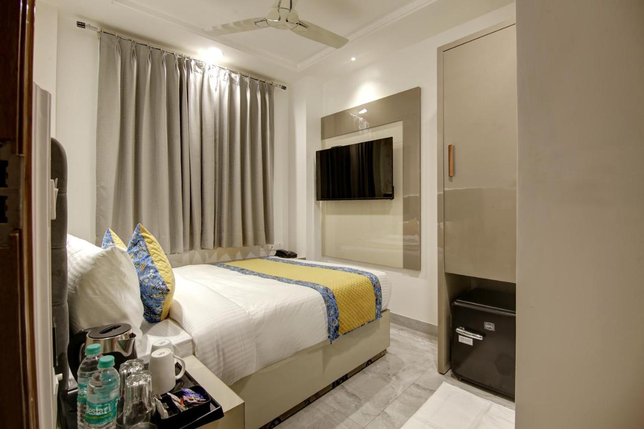 Hotel Kaca Inn-By Haveliya Hotels- Traveller'S Choice Award Winner 2025 นิวเดลี ภายนอก รูปภาพ