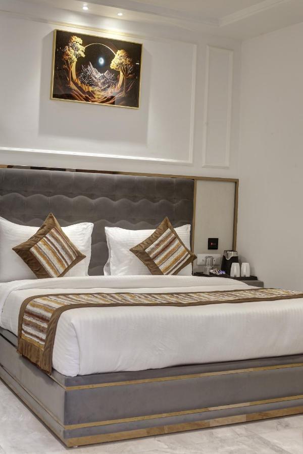 Hotel Kaca Inn-By Haveliya Hotels- Traveller'S Choice Award Winner 2025 นิวเดลี ภายนอก รูปภาพ
